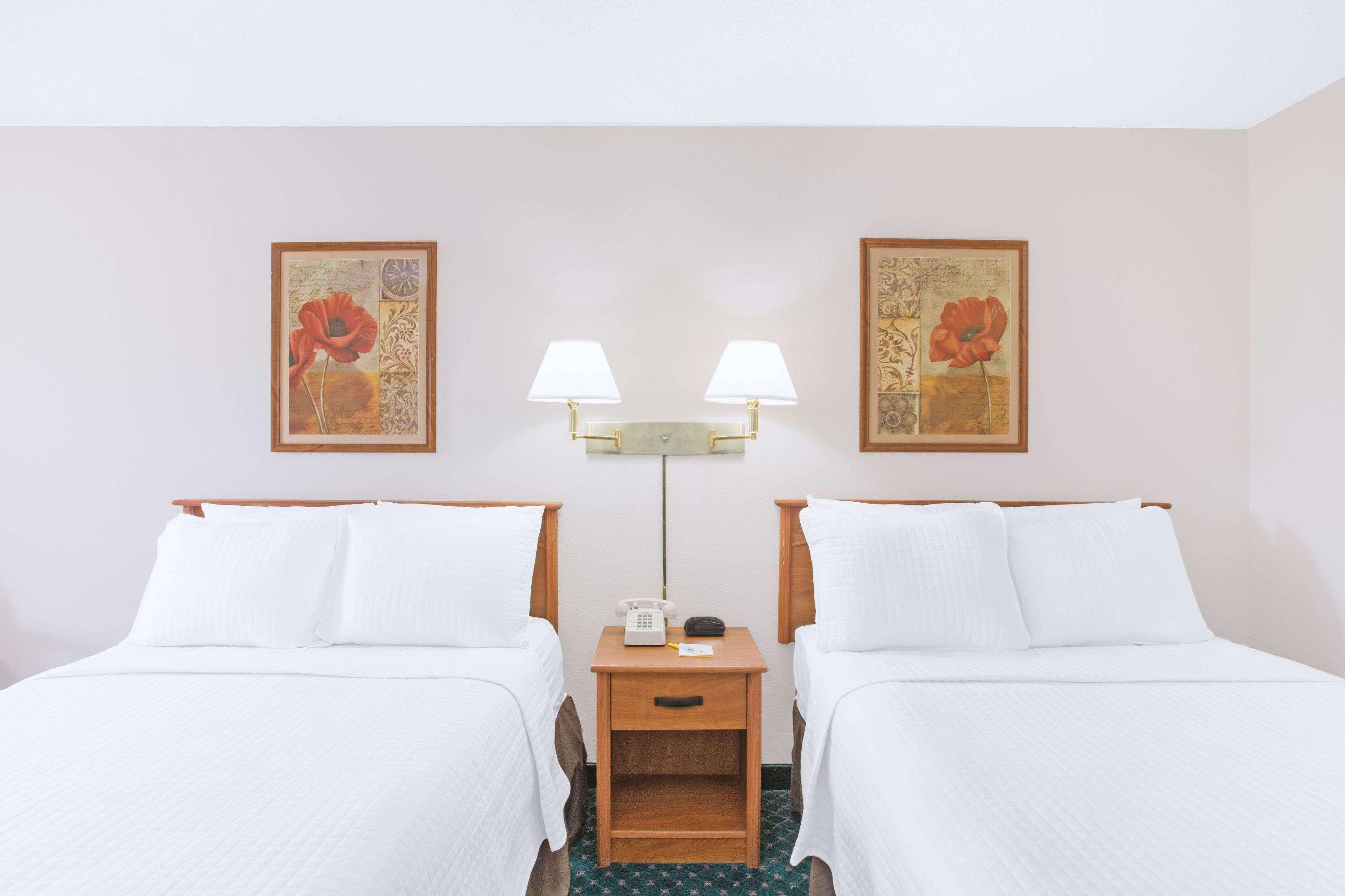 Days Inn By Wyndham Wytheville Buitenkant foto