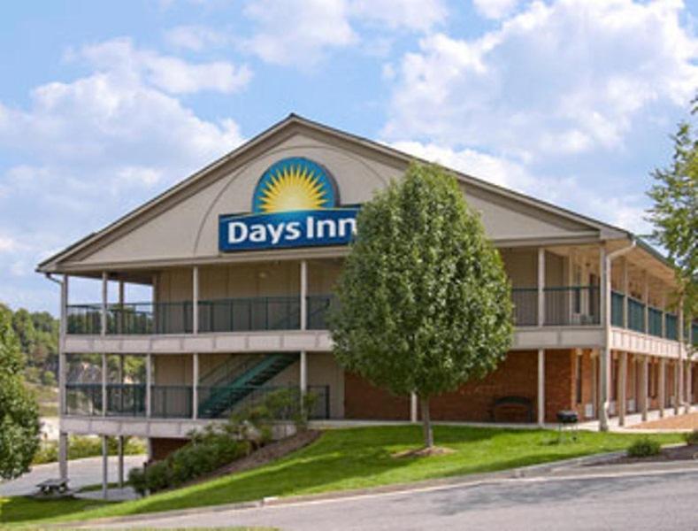 Days Inn By Wyndham Wytheville Buitenkant foto